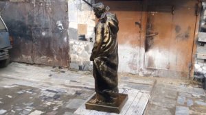 Скульптура солдата из стеклопластика