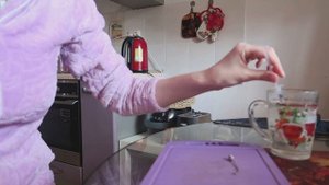 Крошик заболел. Кормление через зонд.