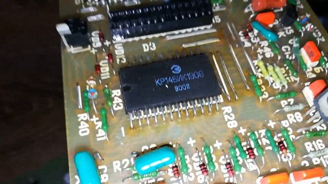 ЭЛЕКТРОНИКА 204 С. ЗОЛОТО И КМ ВНУТРИ ! смотреть онлайн