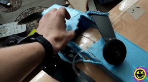 Самодельный радиоуправляемый самолёт из потолочки. Полетит???