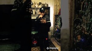 Торба-меня мама дома там там дожидает а я тут с ребятнёй дни дни прожигаю(ИВАН ЛЕБЕДЕВ)