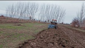 Самодельный трактор Бизон. сделано в Узбекистане.