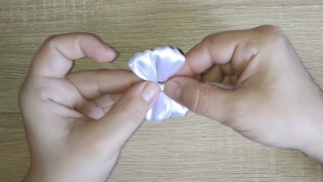 Бантики из лент. Бантики канзаши. Как сделать бантики из лент. смотреть онлайн
