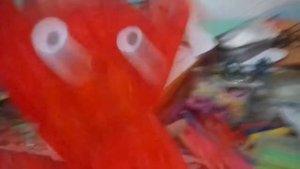 Желтобрюх украл у Валерки кофеты