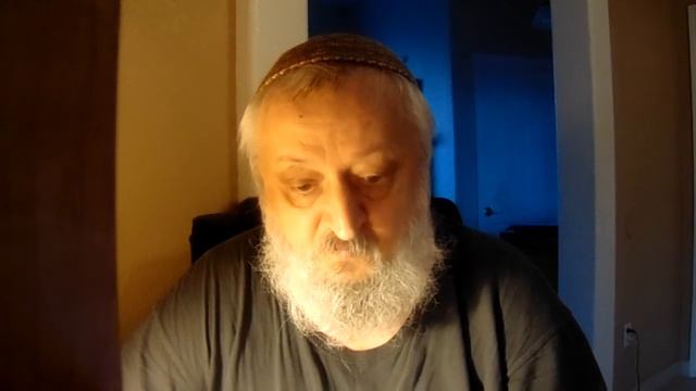 Каковы различия мужду иудейскими сектами(Фарисеями,садукеями и ессеями)?