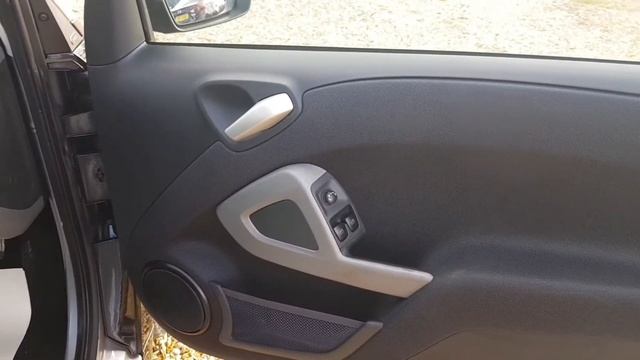 Smart ForTwo Cabrio, Convertible смотреть онлайн