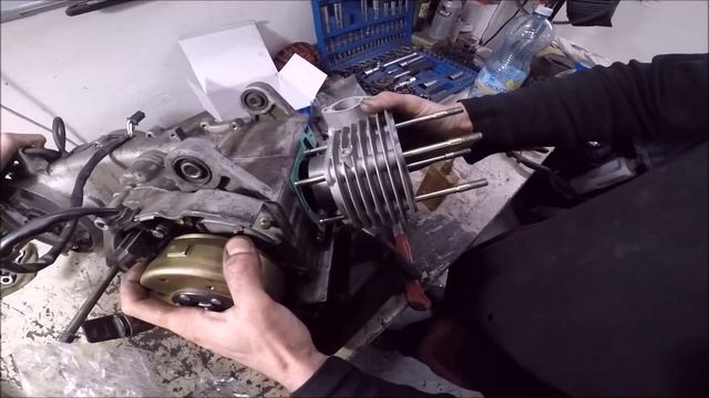 ч.2 157QMJ Сбор Китайский BWS Коленвал Поршень Зазоры клапанов смотреть онлайн