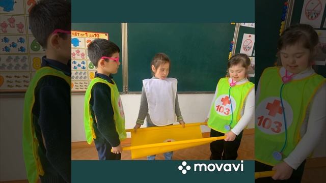 С 8 марта, милые Мамы! Музыкальный сюрприз от 2 «В»класса.
