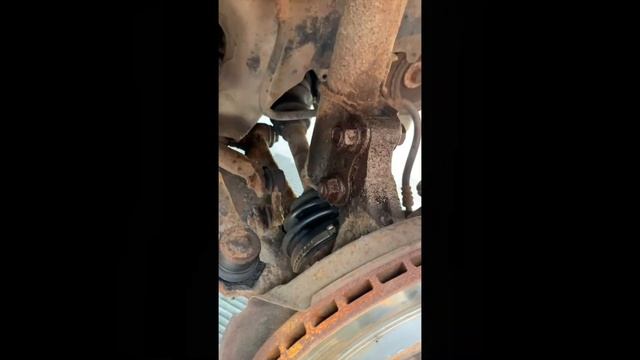 Toyota Celica GT4 ST185 Engine removal preparation смотреть онлайн