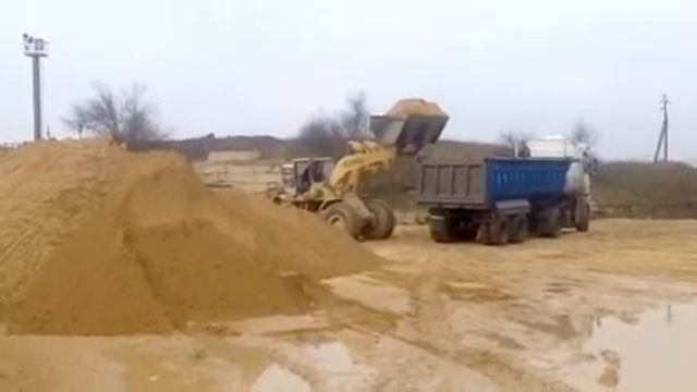 Сакский карьер. Камень ракушечник. Карбонатный песок. Щебень