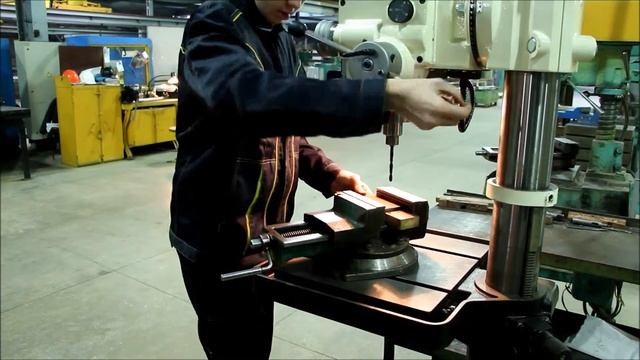 сверление каретки твердомера смотреть онлайн