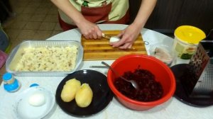 Селедка под шубой. Селёдка под шубой рецепт. Селёдка под шубой классический рецепт видео