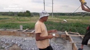 Фундаментная лента. Уплотнение глубинным вибратором.