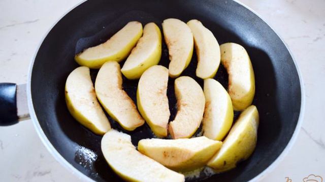 Мясо с айвой, запеченное в пакете