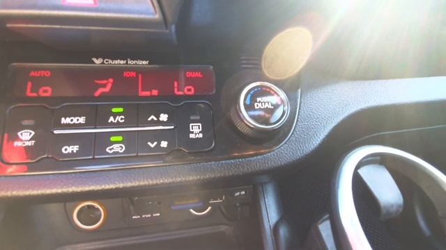 KIA SPORTAGE R LIMITED TOTAL FULLY OPTION! AUTO PARKING ASSISTANCE, FRONT DETECTER. ACCIDENT-FREE! смотреть онлайн