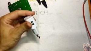 USB гнездо для питания приставки.Сгорела приставка,юзай USB вход!Альтернативное питание приставки.