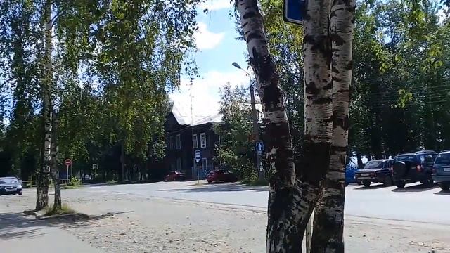 Омутнинск. Остановка у почтамта: очень нужна скамейка смотреть онлайн