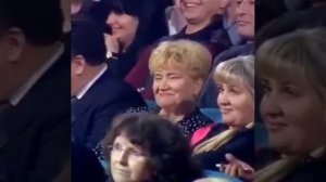 Зеленский исполняет.mp4