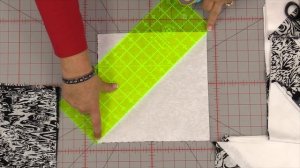 Make an Easy Starburst Quilt with Jenny Doan of Missouri Star! (Video Tutorial)