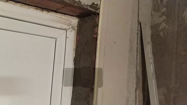 Штукатурка откосов. продолжение ремонта стен