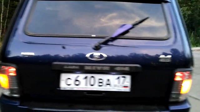 Черные задние фонари для Лада Нива 4х4 | Обзоры от MotoRRing.ru смотреть онлайн