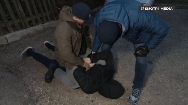 Двух жителей Севастополя, передававших СБУ данные о военных объектах, арестовали по делу о госизмене смотреть онлайн