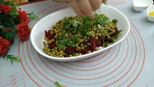 Салат из свеклы с оттенком горчицы: рецепт, который произведет впечатление! смотреть онлайн