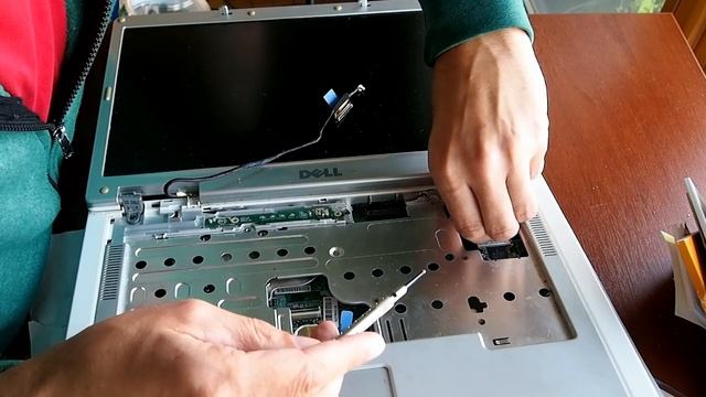 Dell Inspiron 1501 Ardymas разобрать Disassemble Lahti Võtta