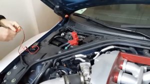 Запуск двигателя NISSAN GT R при помощи CARKU E Power Elite