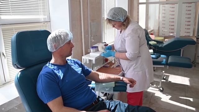 Участие в акции по сдаче крови смотреть онлайн
