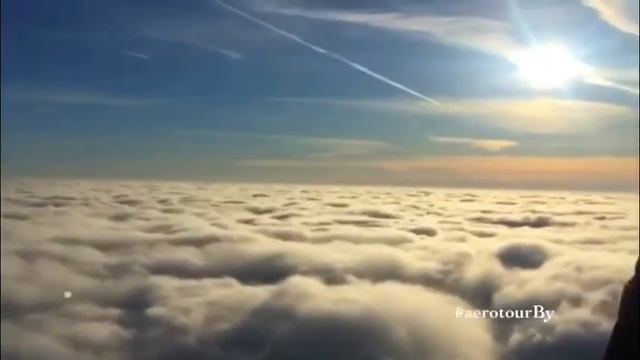 Полет на воздушном шаре над облаками смотреть онлайн