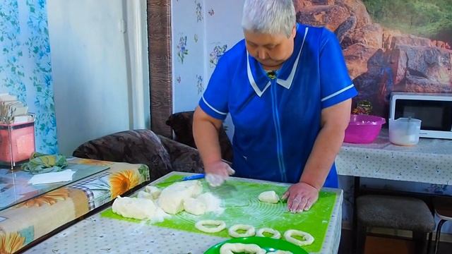 Что вкусного можно приготовить из творога, вкусный рецепт для тех кто любит работать с тестом