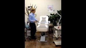 Кресло косметологическое или косметологическая кушетка Ирина с электроприводом