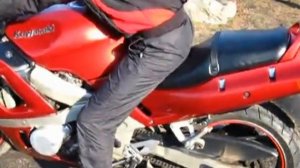 Kawasaki ZZR 400 -нет глушителей