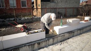Кладка первого ряда газоблоков своими руками. |  Начало кладки газобетона / Часть 2
