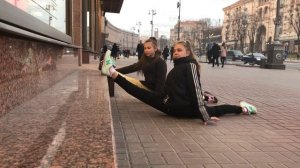 Гимнастика в публичных местах!!! Часть 2! От Ярославы спортивной.