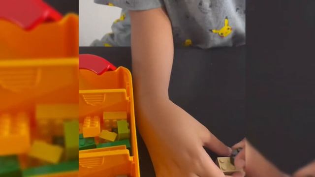 Trej Building The Lego Classic 10713 смотреть онлайн