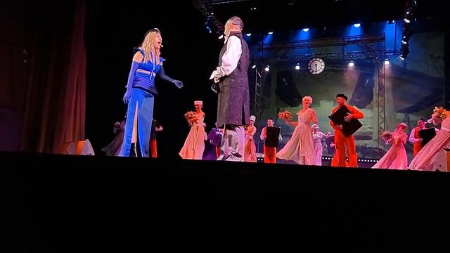 Страсти по Бродвею (10). 11.11.23 смотреть онлайн