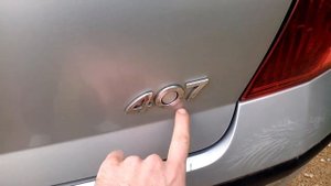 Фишка peugeot! Как открыть багажник.