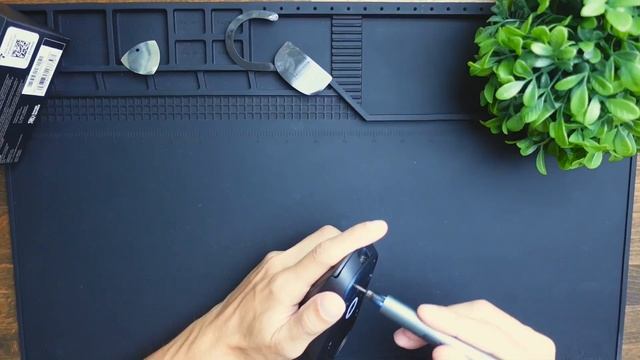 Logitech G PRO X Superlight 2 Lightspeed Mouse - Teardown