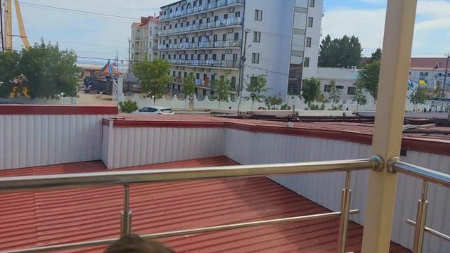 Синички пережидают жару на балконе ????Семейный отель Ruta Family ? Затока Рута 2020 смотреть онлайн