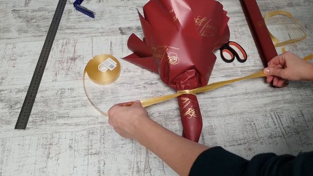 Как сделать мужской букет из чипсов? Мужской букет из чипсов. Валентинка из чипсов своими руками.