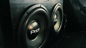 Диман Брюханов - А мы берём Харизмой (krasnov.bass(36-40hz)