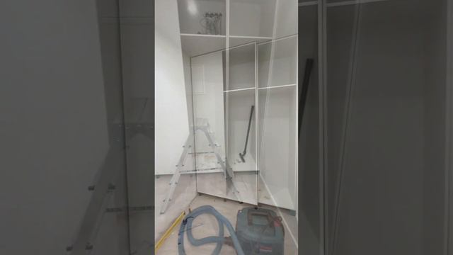 Сборка установка прихожей!
