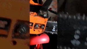 Как затянуть цепь на бензопиле