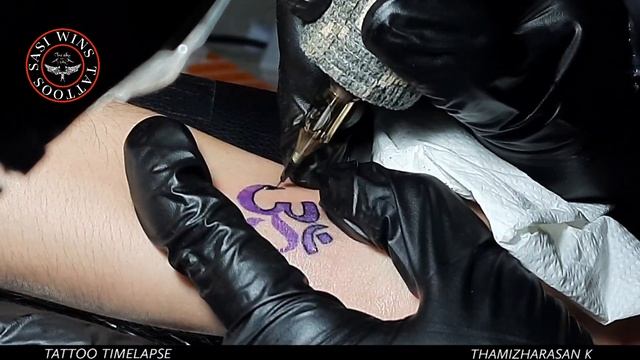 Om Tattoo Designs | Spiritual Om Tattoo Designs for Both Men & Women | Best Tattoo Center in Chenna смотреть онлайн