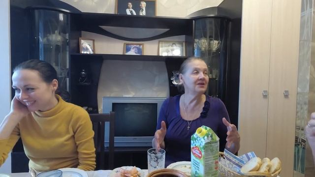 В гостях на Казахской смотреть онлайн