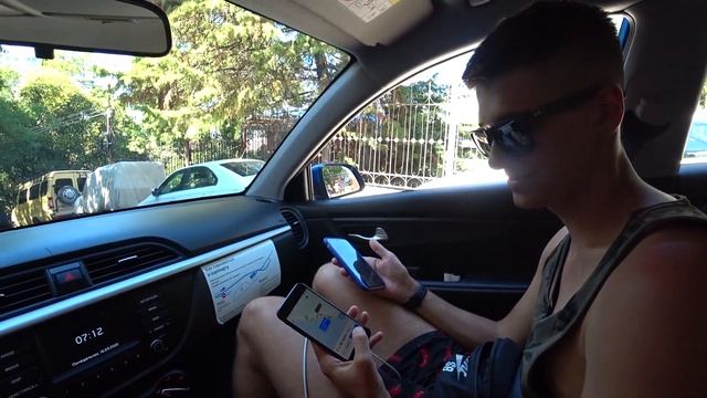 Взяли в аренду СУПЕРКАР в Сочи и катаем девчонок!