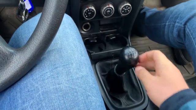 Купили Уценённую Nissan Almera Classic и заработали бабок! смотреть онлайн