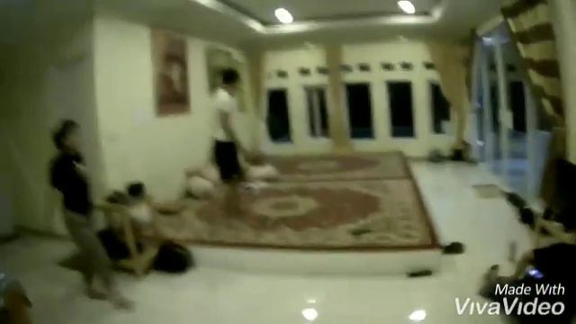 SJRC S20W indoor смотреть онлайн